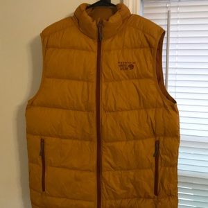 Mountain Hardwear down vest